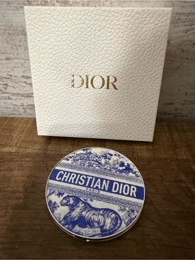Dior beauty Blue Toile Compact graphic double sided mirror heavy duty